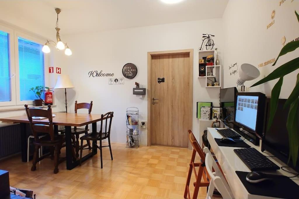 Goodlebang, 3 Bed Room Apartment, Center リュブリャナ エクステリア 写真